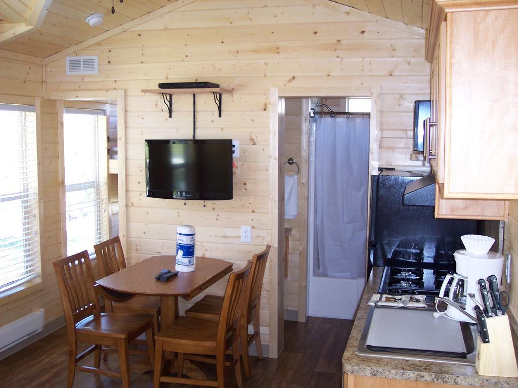 Rancho Oso Cottage 12 Mission Canyon Eksteriør billede